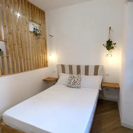 Violeta B&B Bed & Breakfast *